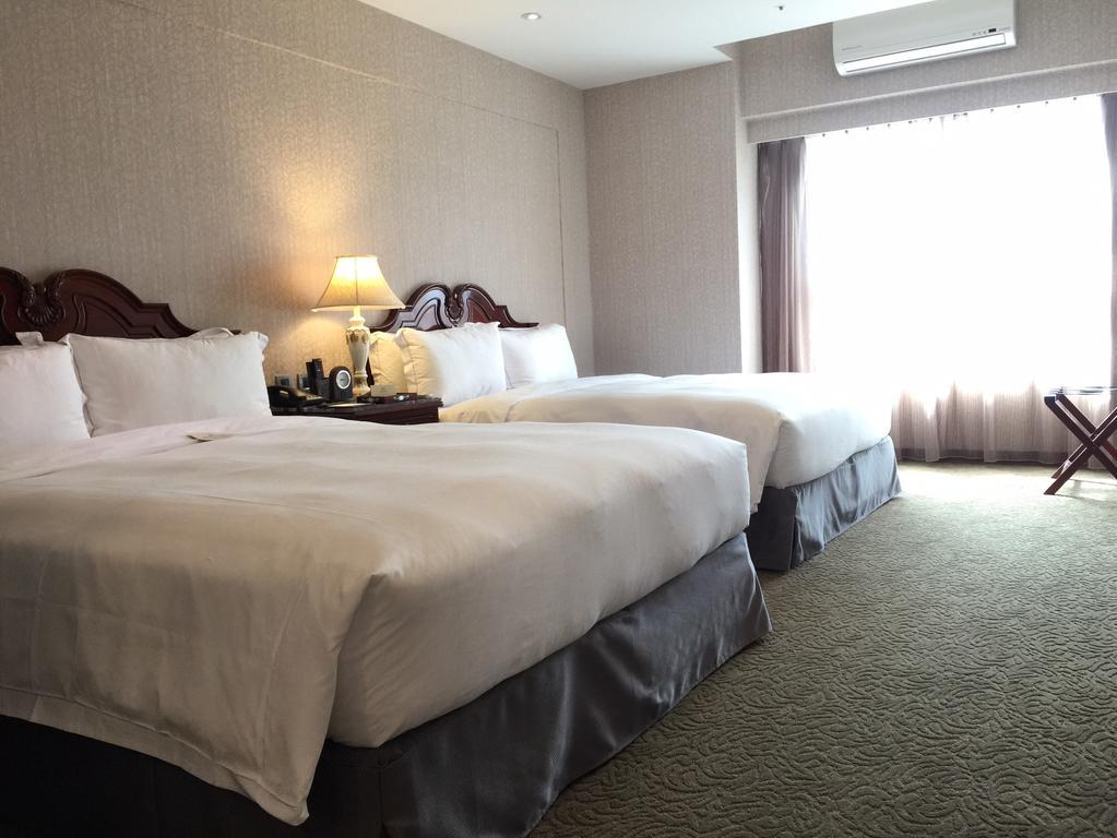 Royal Seasons Hotel Taichung‧Zhongkang Buitenkant foto