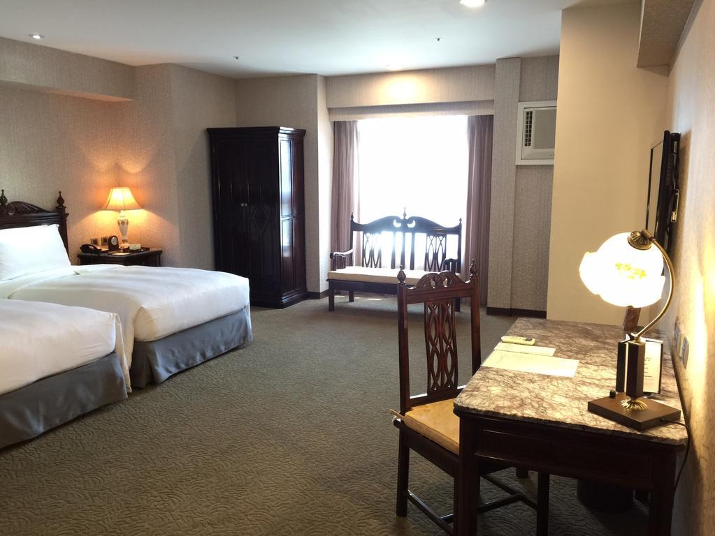 Royal Seasons Hotel Taichung‧Zhongkang Buitenkant foto